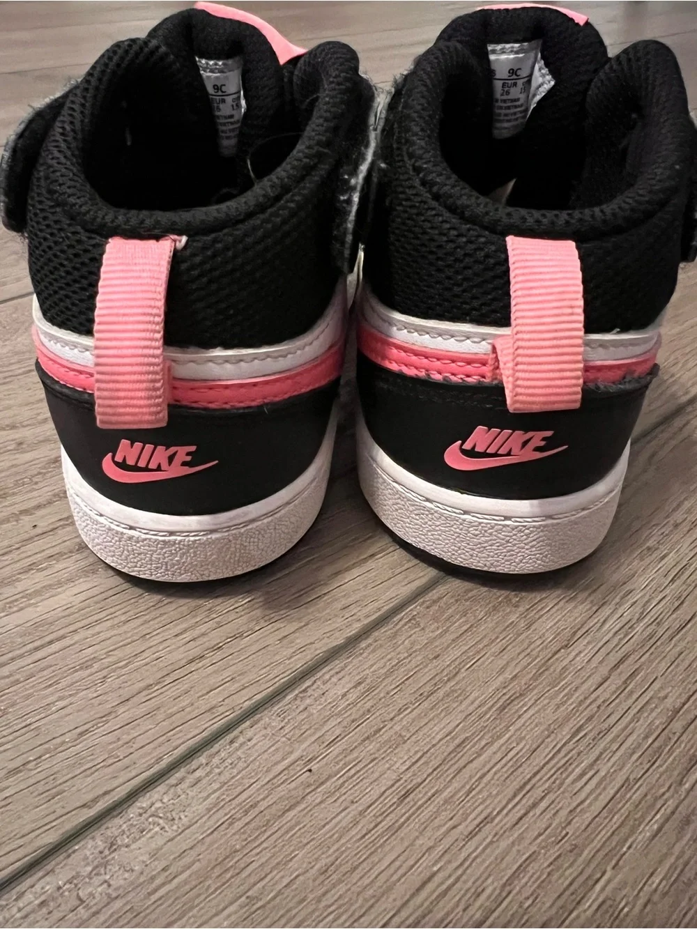 Nike Kids Mid-Top Sneakers - 9C